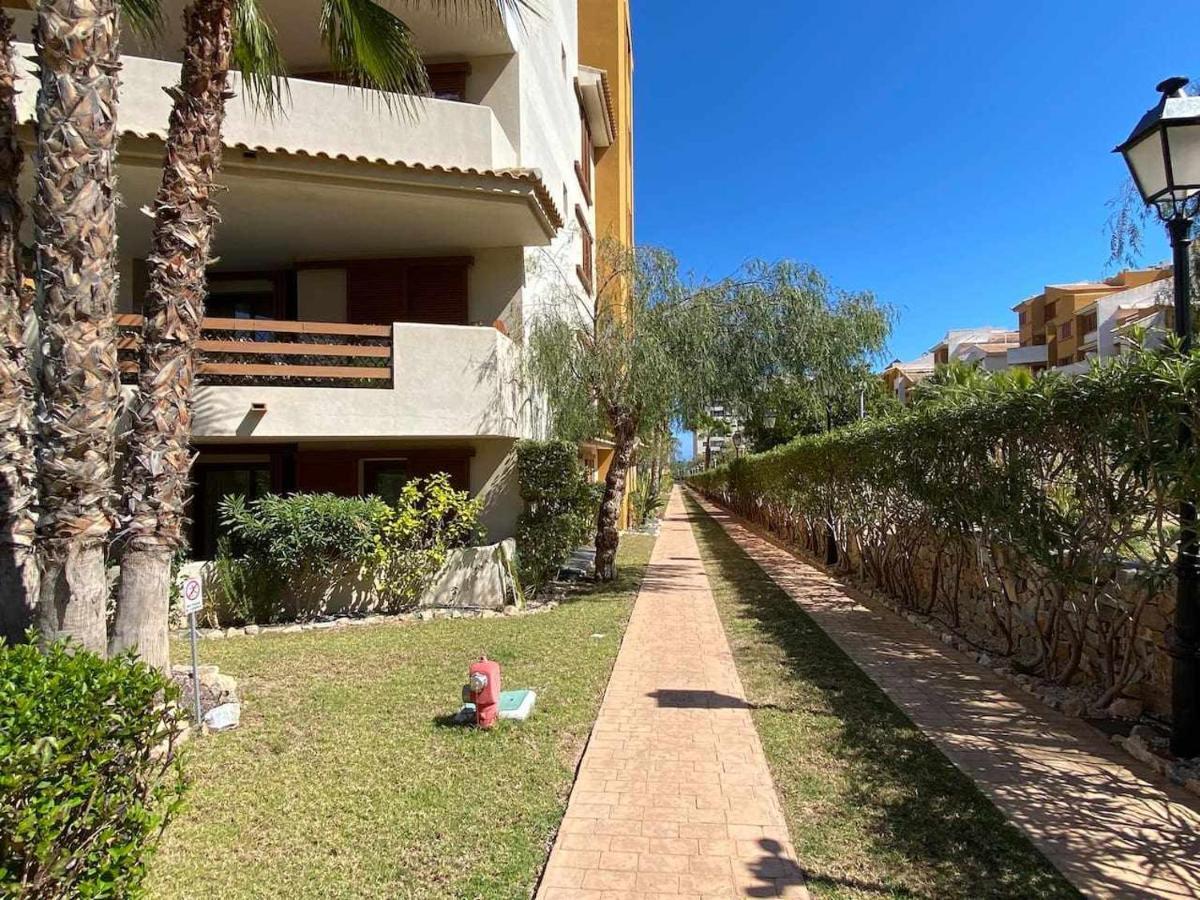 Acogedor Apartamento Al Lado De La Playa Alicante Bagian luar foto